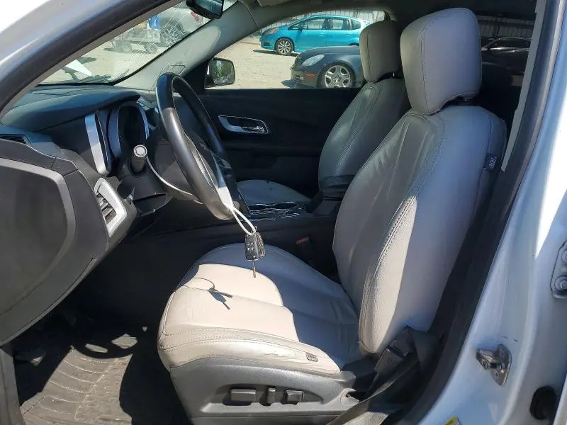 2011 CHEVROLET EQUINOX LT  