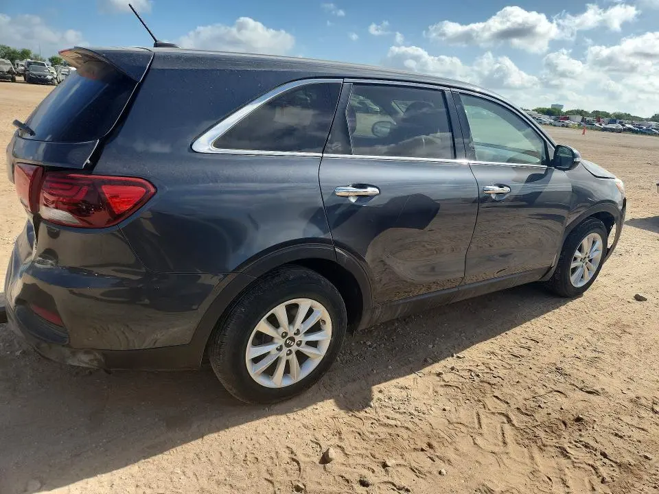 2020 KIA SORENTO S  