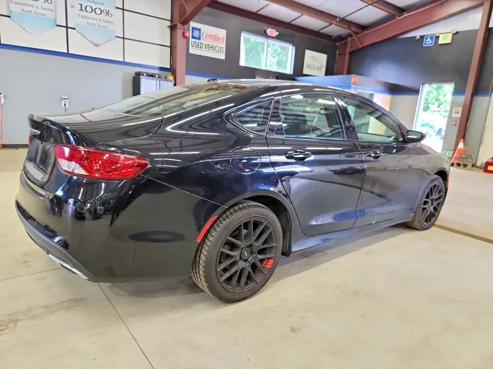 2015 CHRYSLER 200 S  