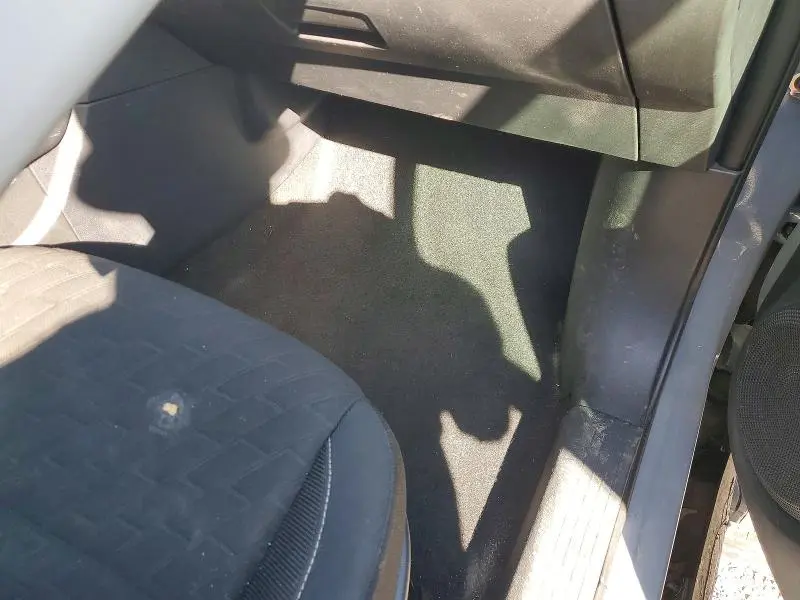 2021 NISSAN KICKS   