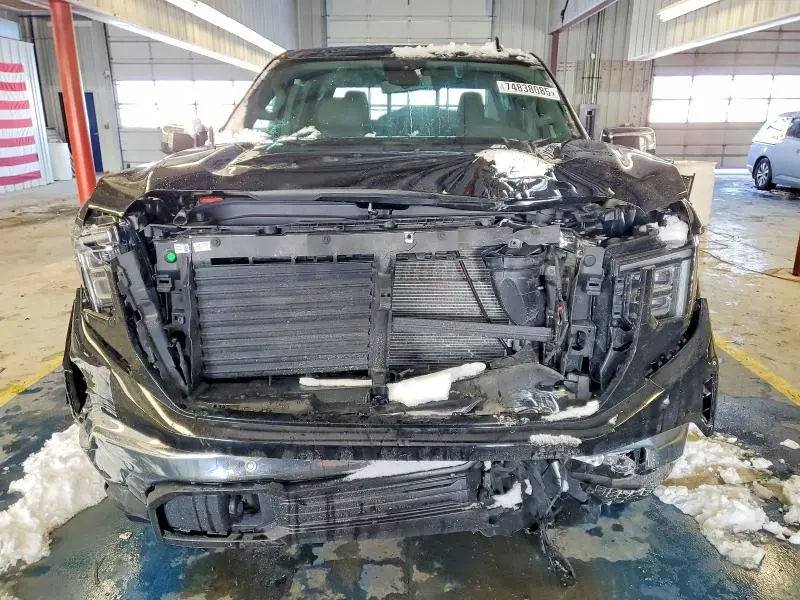 2025 GMC SIERRA K1500 SLT  