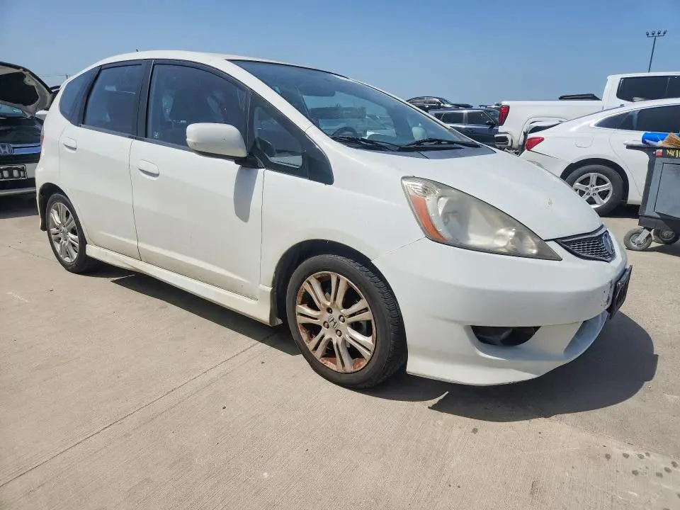 2011 HONDA FIT SPORT  