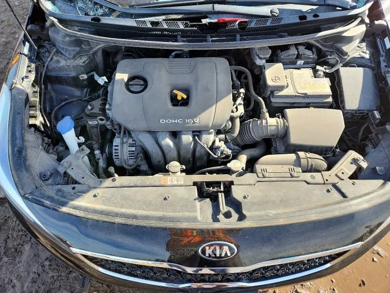 2017 KIA FORTE LX  