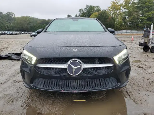 2019 MERCEDES-BENZ A 220 4MATIC  