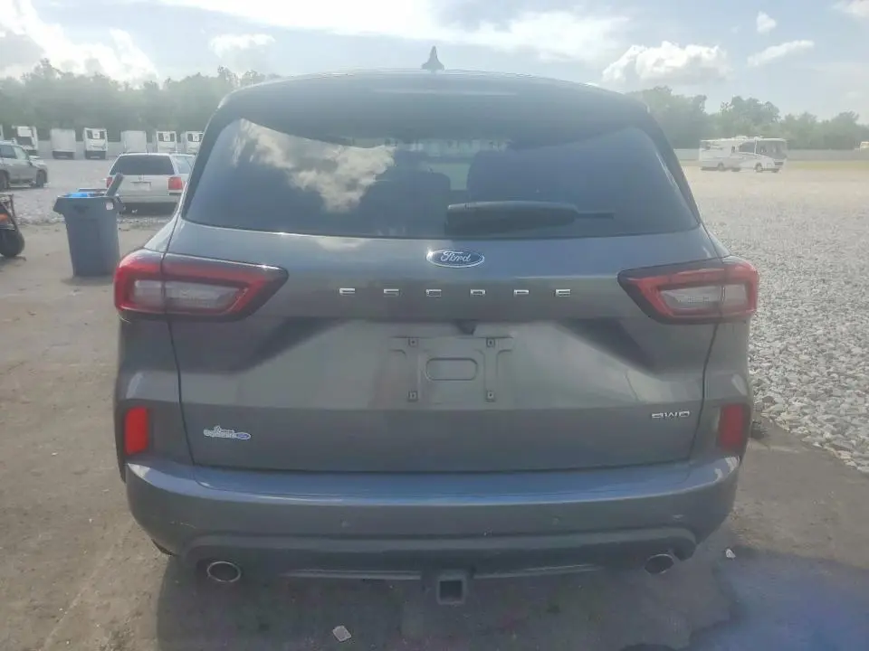 2024 FORD ESCAPE ST LINE SELECT  