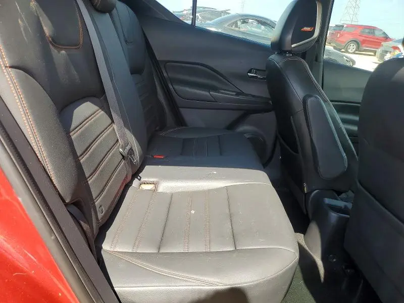 2019 NISSAN KICKS SR  