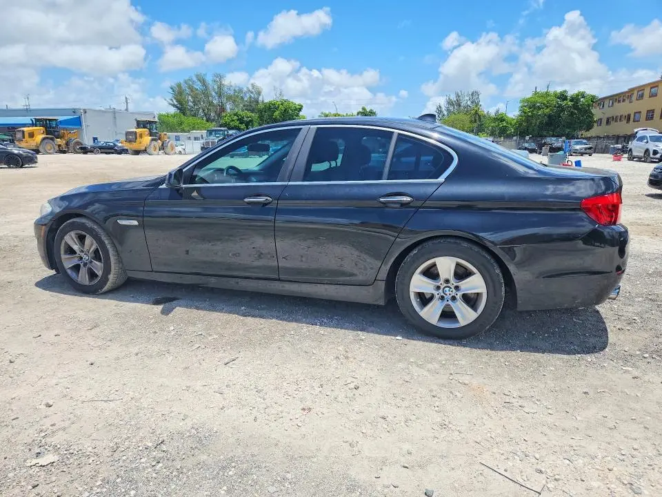 2013 BMW 528 I  