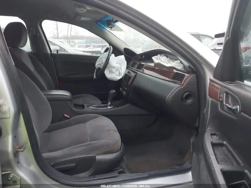 2011 CHEVROLET IMPALA LT