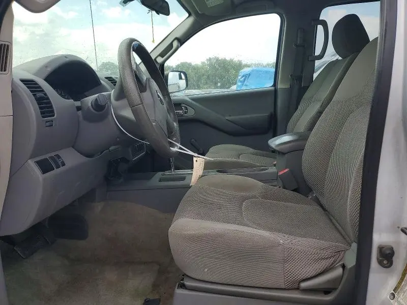 2012 NISSAN FRONTIER S  