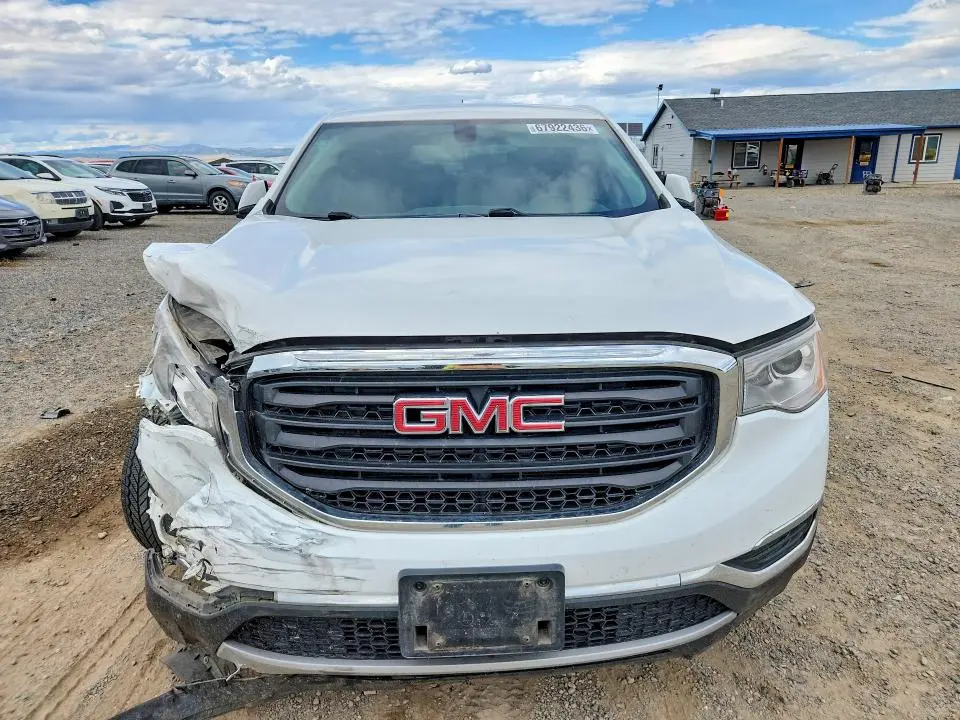 2017 GMC ACADIA SLE  