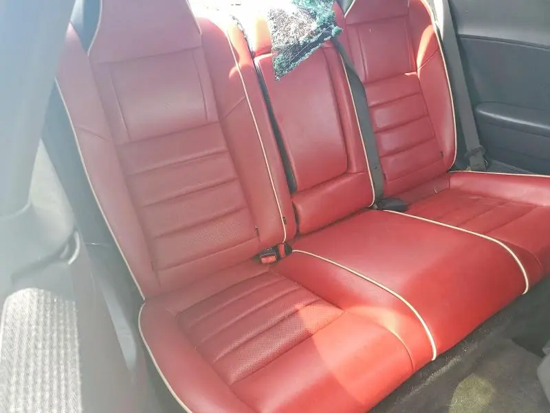 2013 DODGE CHALLENGER SXT  