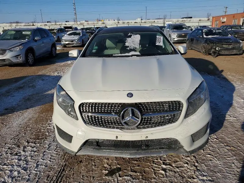 2015 MERCEDES-BENZ GLA 250 4MATIC  
