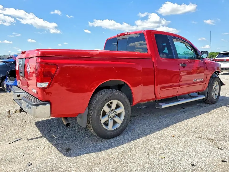 2010 NISSAN TITAN SE  