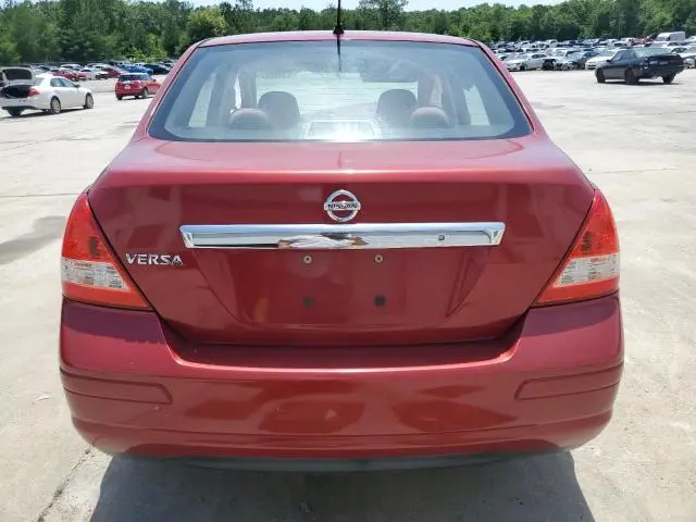 2011 NISSAN VERSA S  