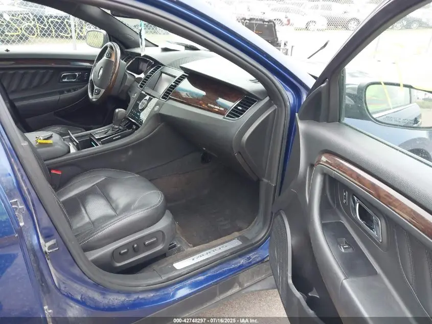 2013 FORD TAURUS LIMITED