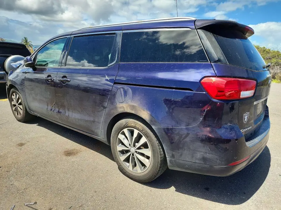 2018 KIA SEDONA SX  