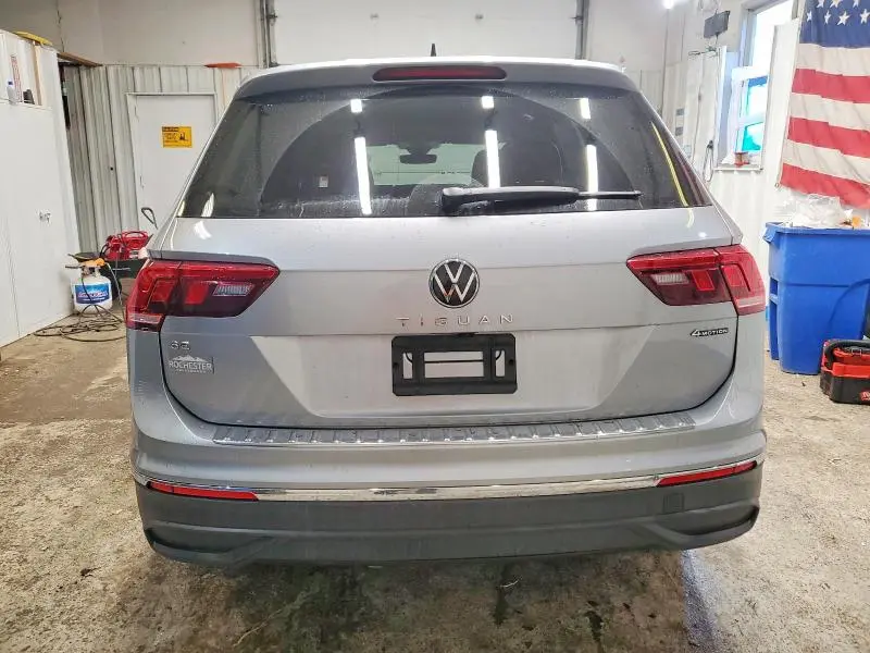 2024 VOLKSWAGEN TIGUAN SE  