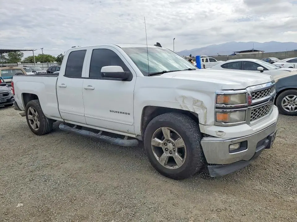 2015 CHEVROLET SILVERADO C1500 LT  