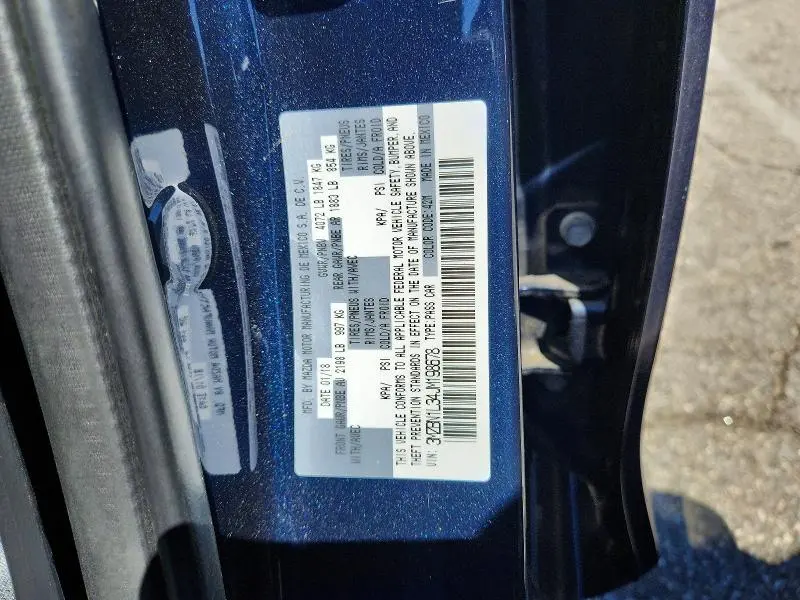 2018 MAZDA 3 TOURING  