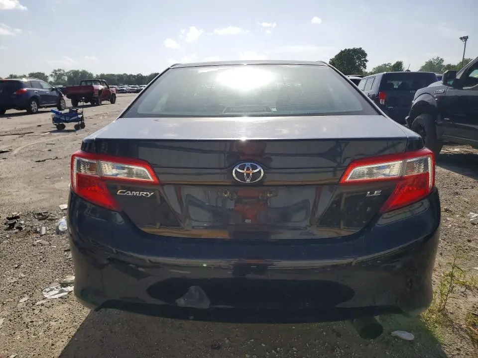 2012 TOYOTA CAMRY LE  