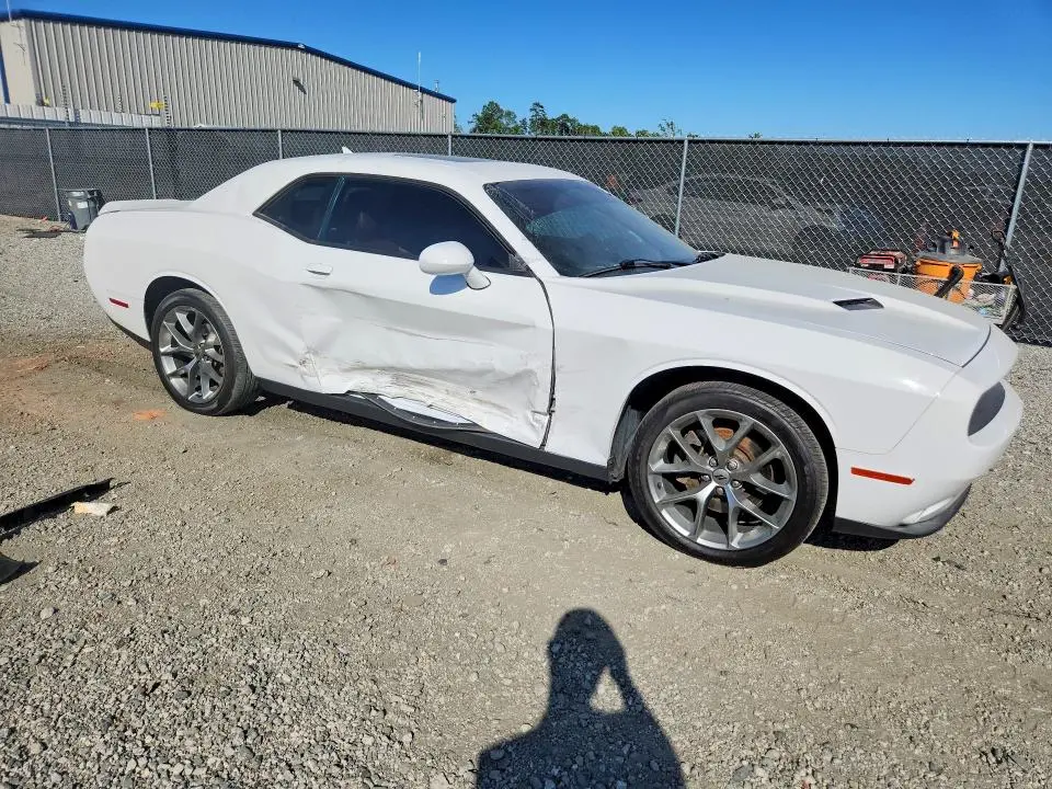 2020 DODGE CHALLENGER SXT  
