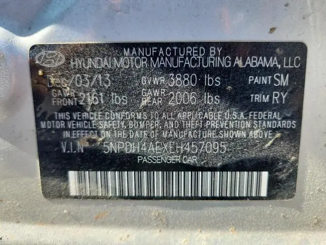 2014 HYUNDAI ELANTRA SE  