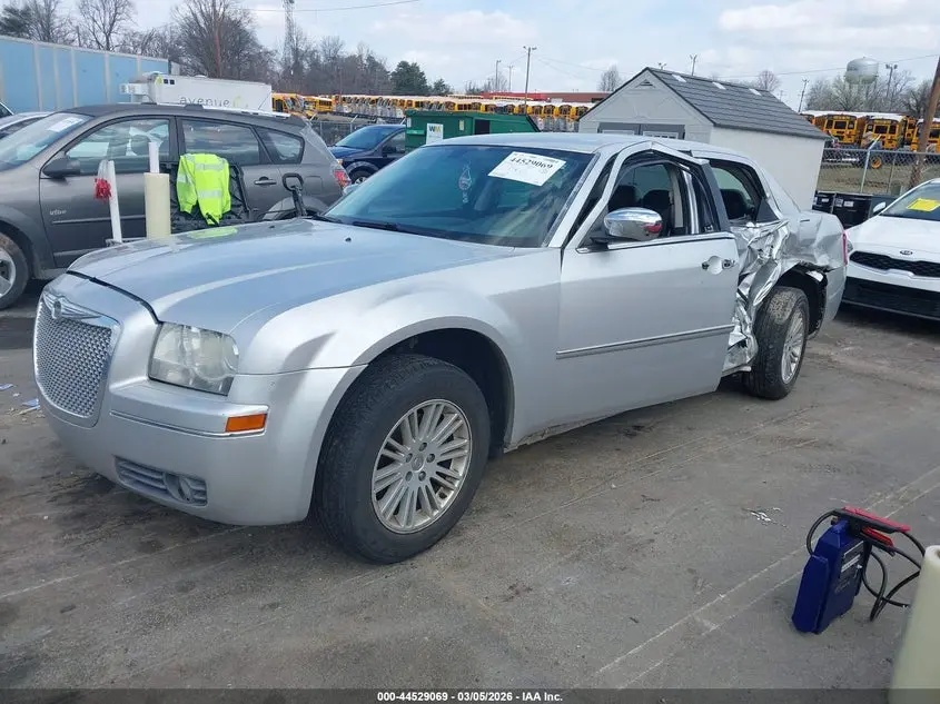 2010 CHRYSLER 300 TOURING/SIGNATURE SERIES/EXECUTIVE SERIES