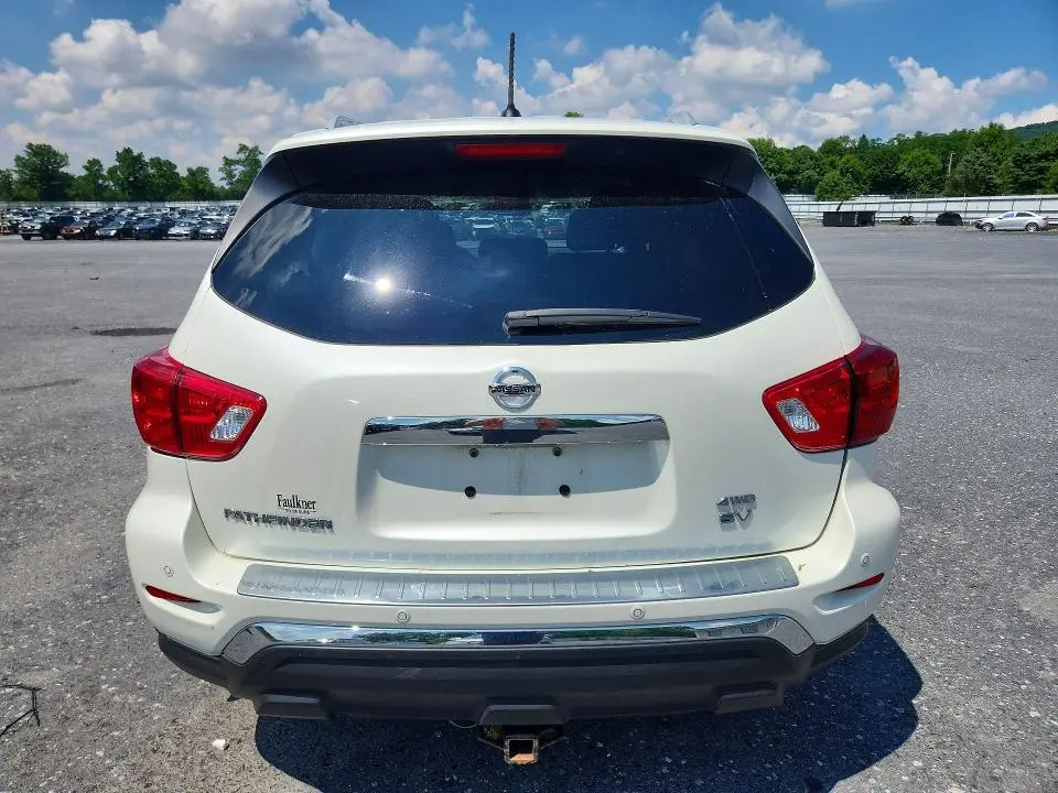 2017 NISSAN PATHFINDER S  