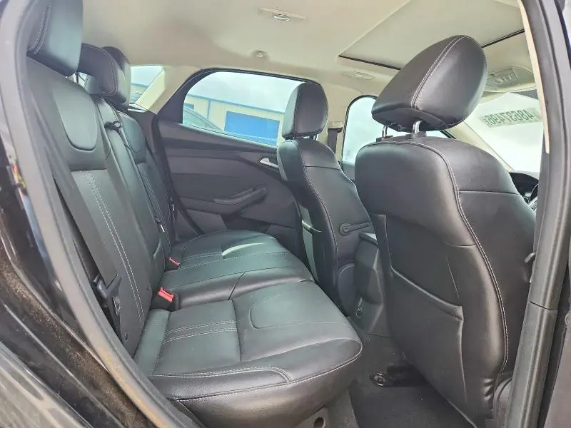 2014 FORD FOCUS TITANIUM  