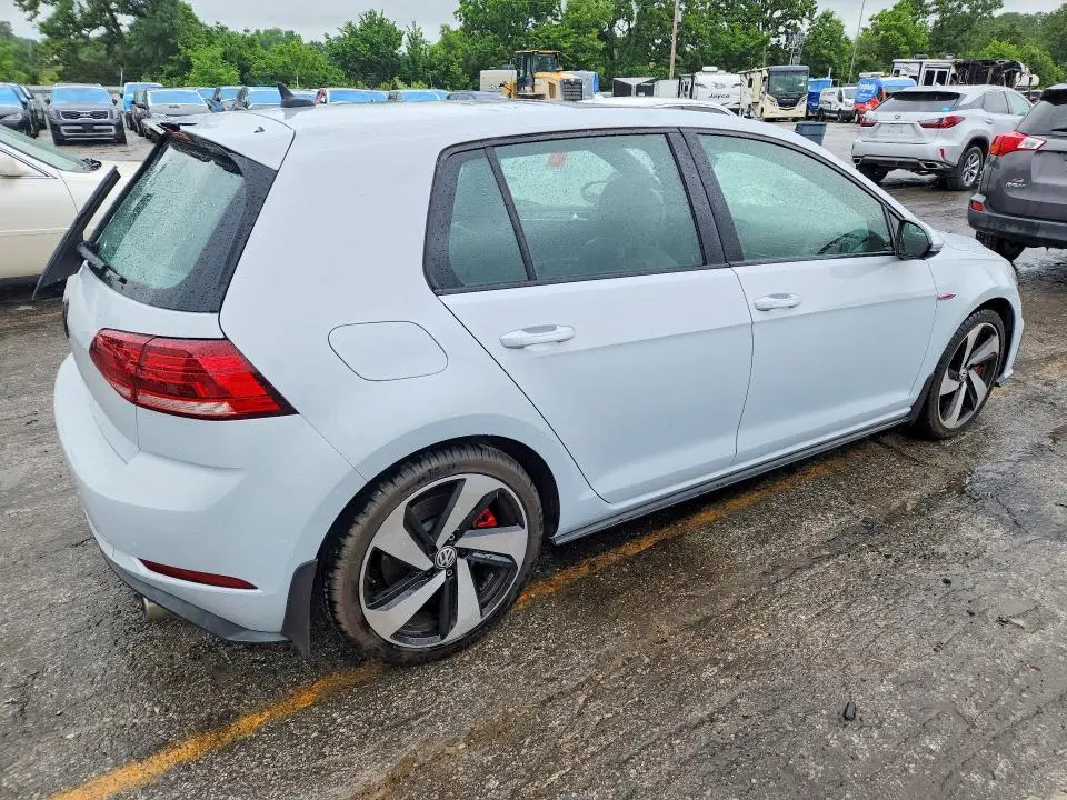 2018 VOLKSWAGEN GTI S  