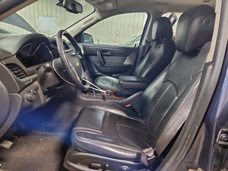 2014 CHEVROLET TRAVERSE LT  