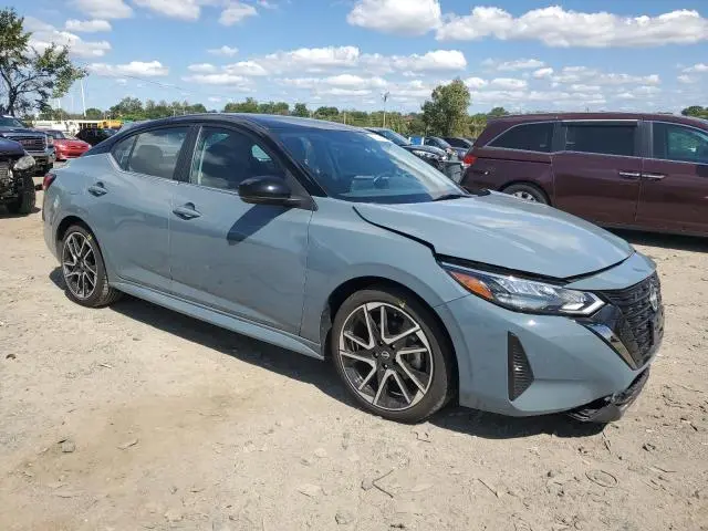 2024 NISSAN SENTRA SR  