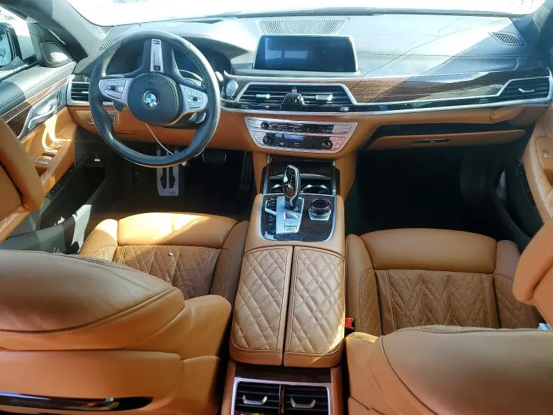 2021 BMW 750 XI  