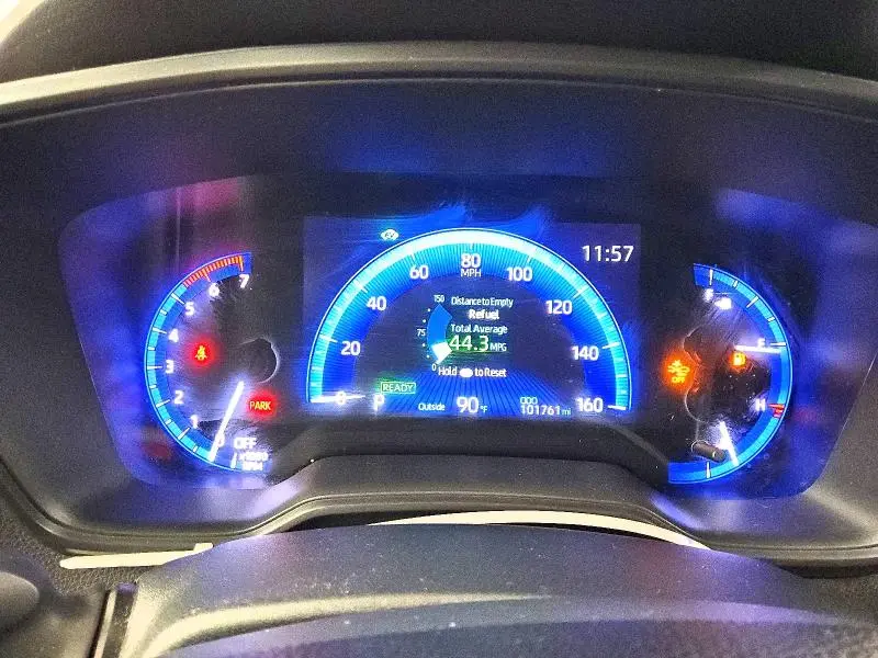 2022 TOYOTA COROLLA LE  
