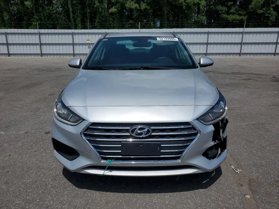 2021 HYUNDAI ACCENT SE  
