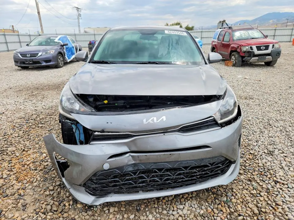 2022 KIA RIO S  