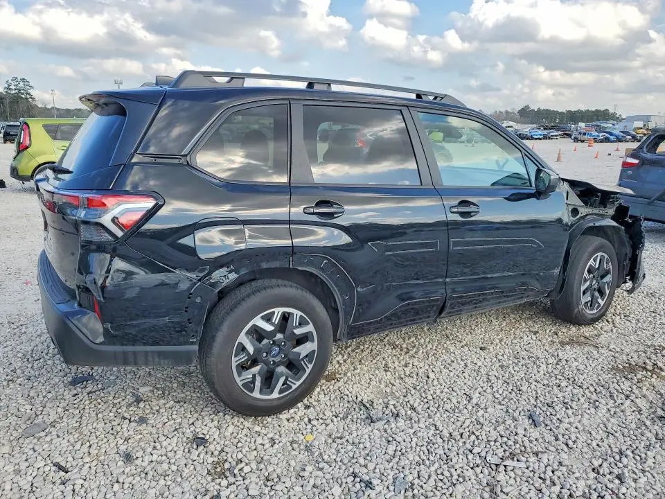2025 SUBARU FORESTER PREMIUM  