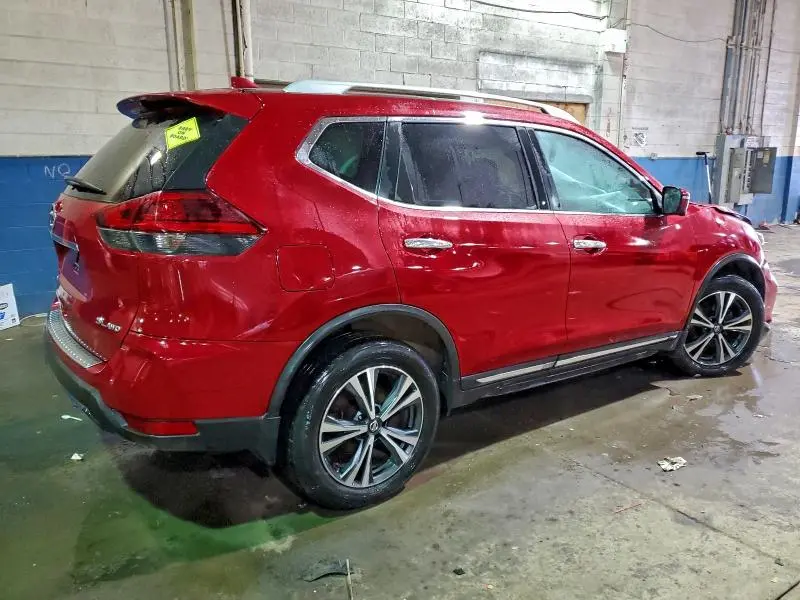 2017 NISSAN ROGUE SV  