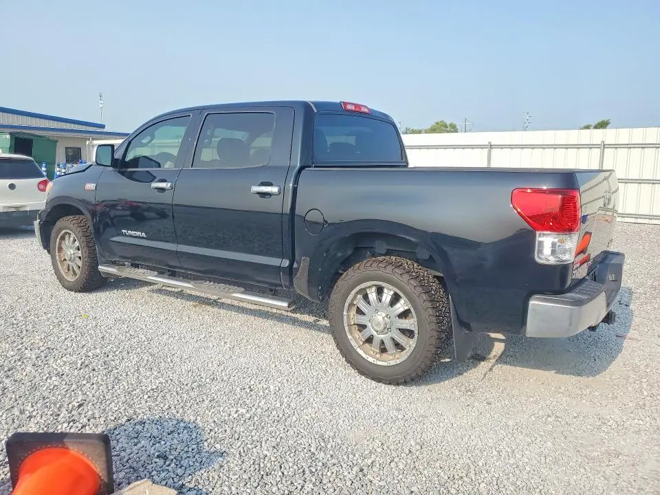 2011 TOYOTA TUNDRA CREWMAX SR5  
