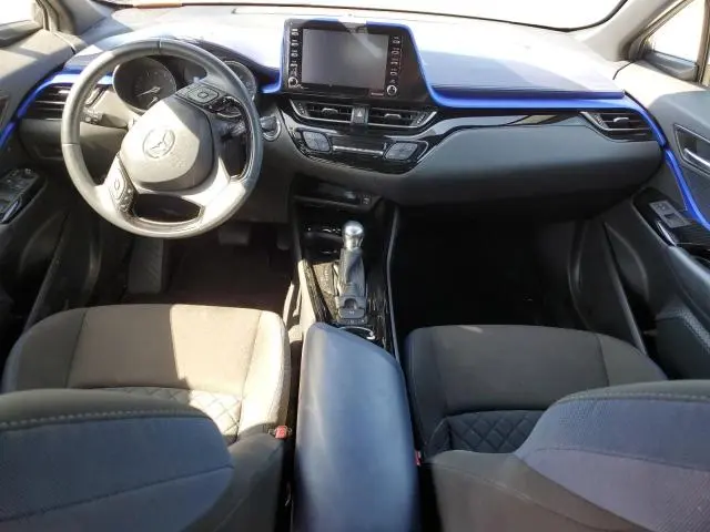2021 TOYOTA C-HR XLE