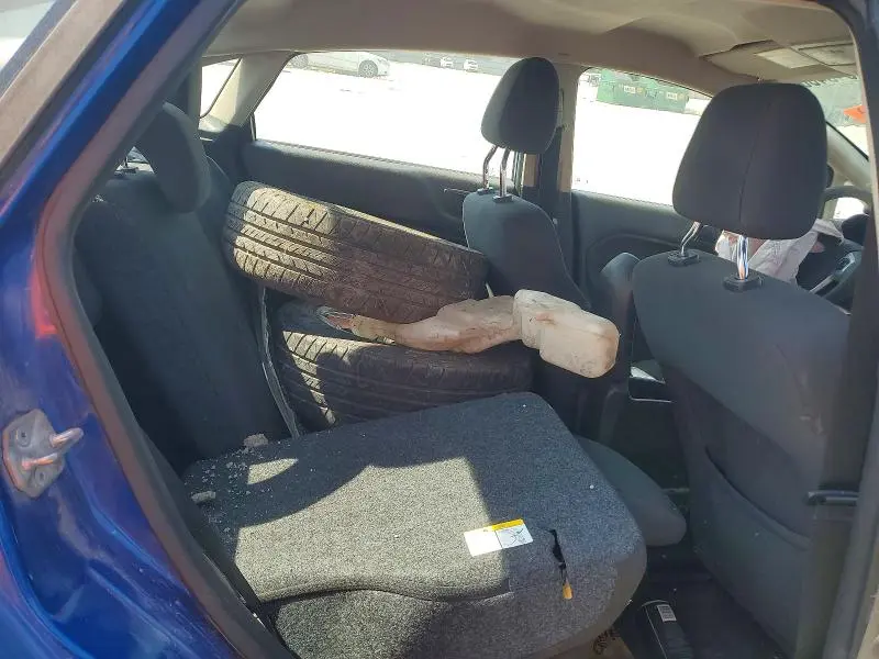 2018 FORD FIESTA SE  