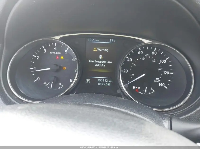 2016 NISSAN ROGUE SV