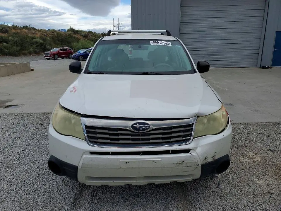 2010 SUBARU FORESTER 2.5X  