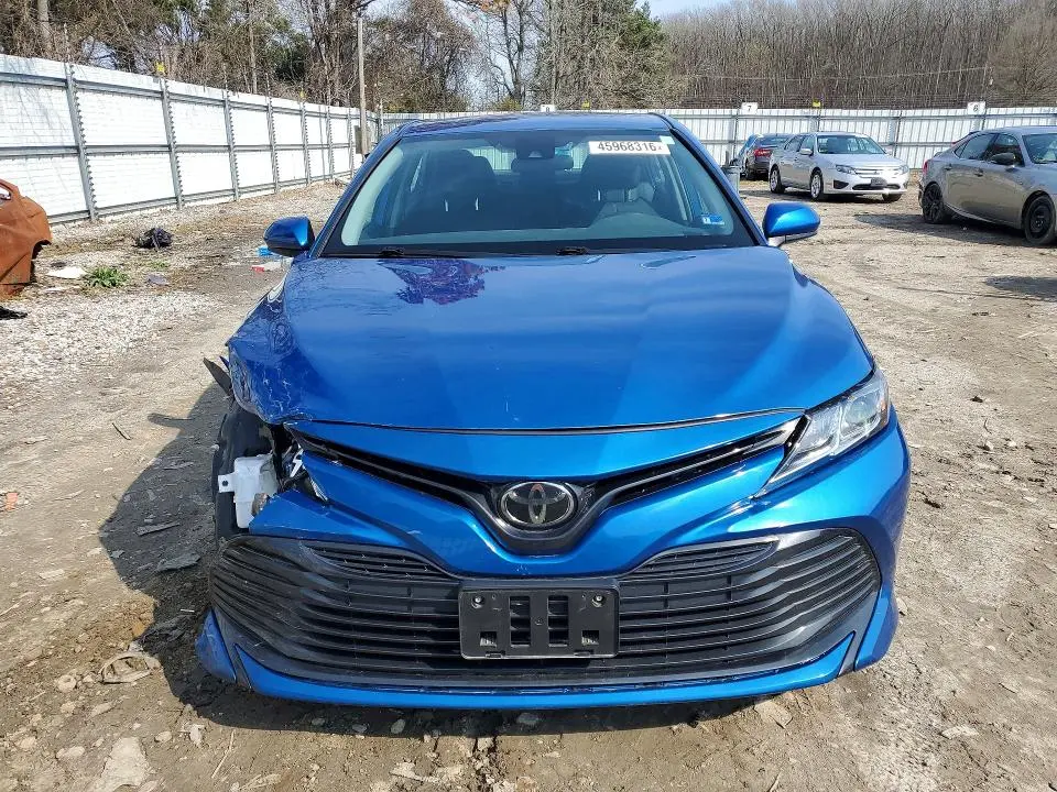 2020 TOYOTA CAMRY LE  