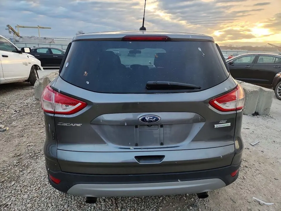 2014 FORD ESCAPE SE  
