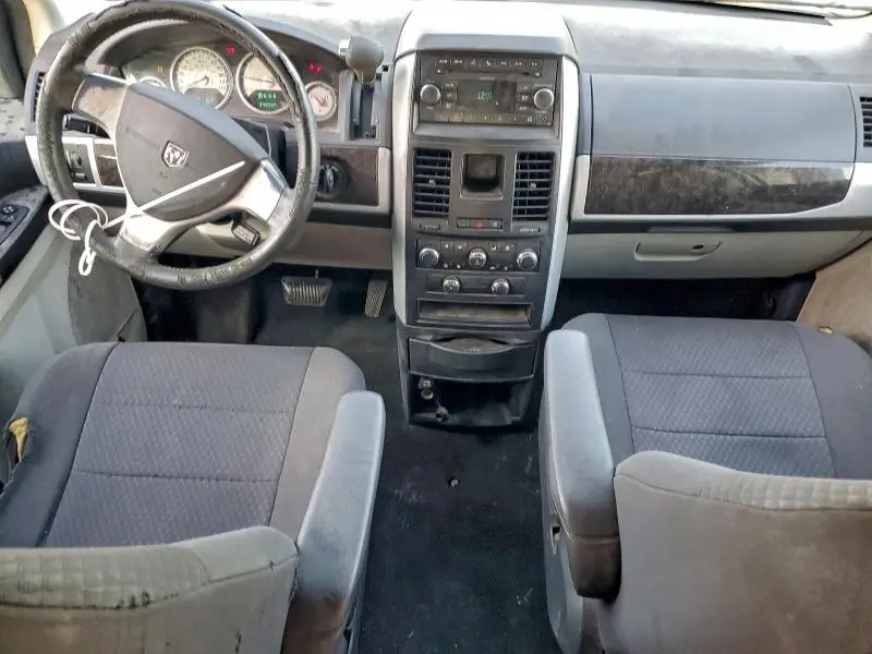 2010 DODGE GRAND CARAVAN SXT  