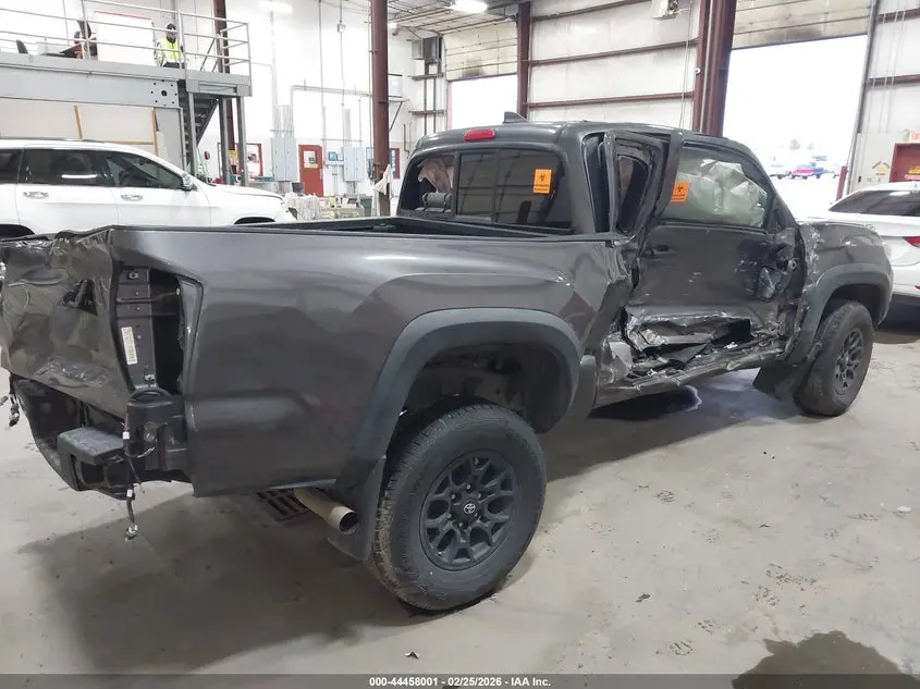 2019 TOYOTA TACOMA SR