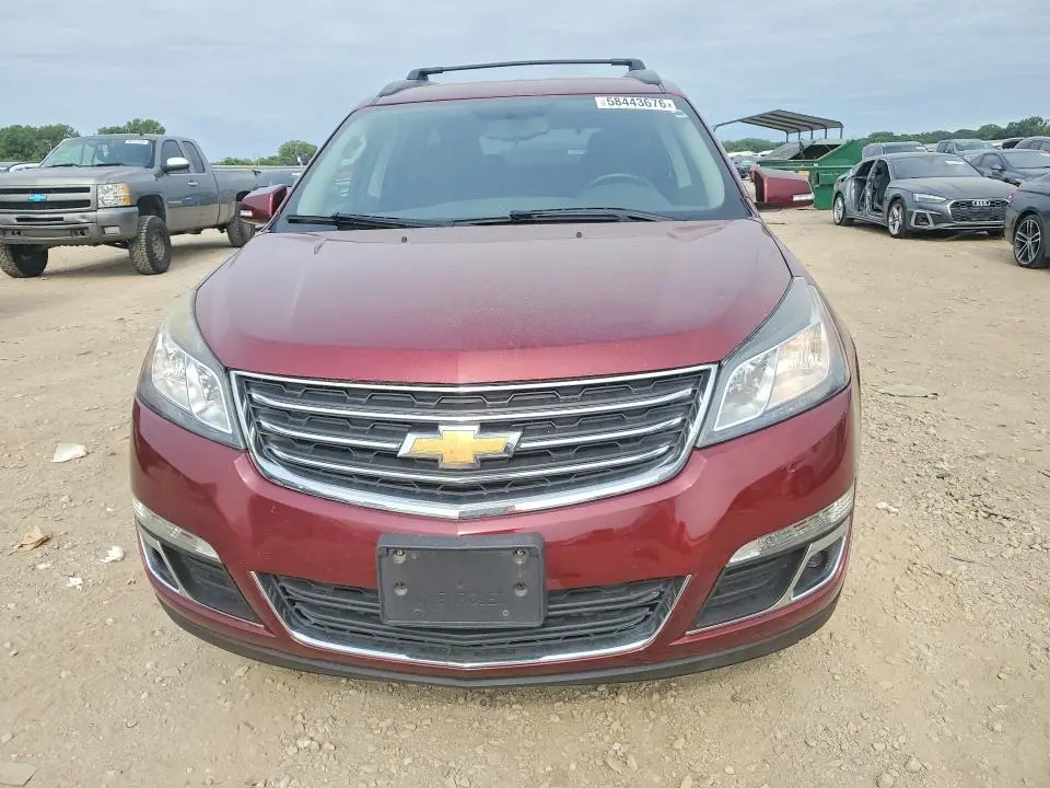 2017 CHEVROLET TRAVERSE LT  