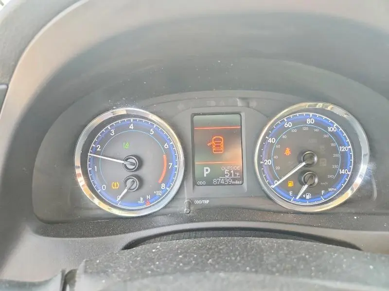 2018 TOYOTA COROLLA L  