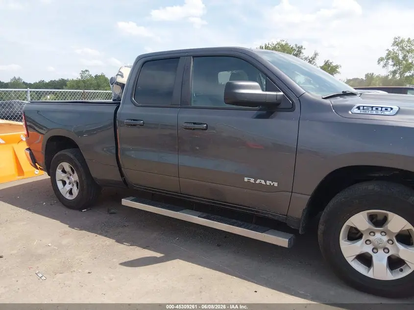 2022 RAM 1500 BIG HORN  4X4 6'4 BOX